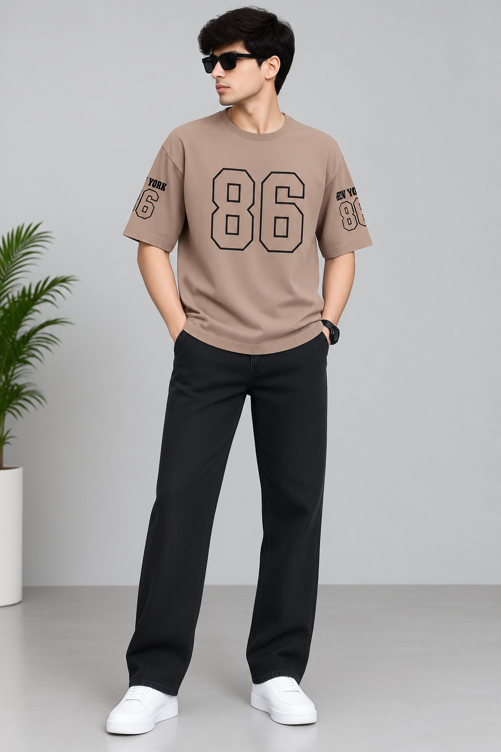 Men’s Black 24 Graphic Oversized T-Shirt