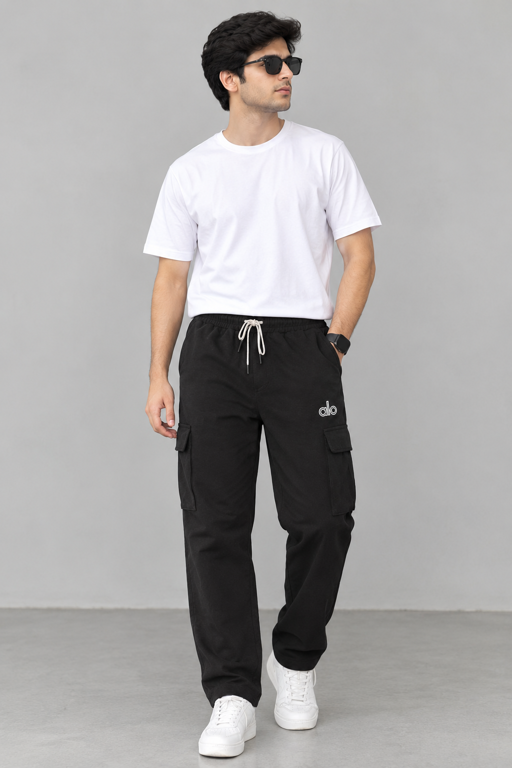 Men’s Premium Black Cargo Trousers – Relaxed Fit
